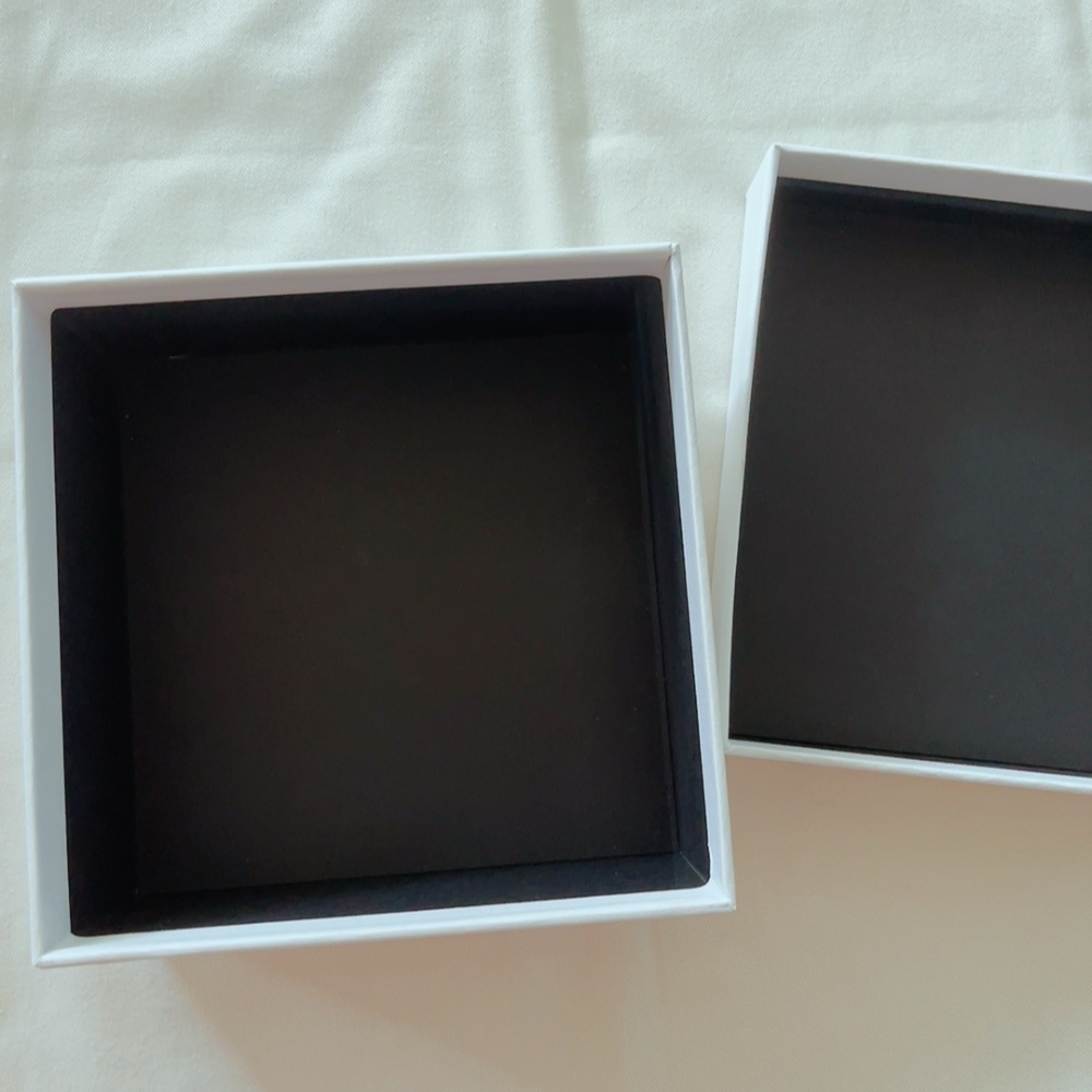 Authentic CELINE box - Picture 6 of 9